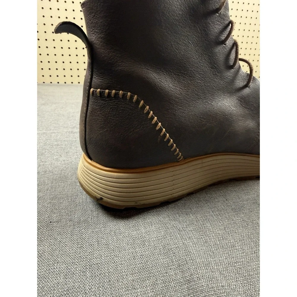 Chaco‎ Boots Brown Men's Size 14